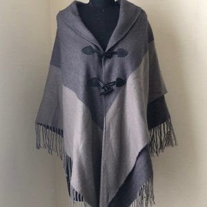 Saks Fifth Avenue Fringe Poncho Cape NWOT